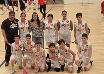 El equipo Infantil mixto de Peñaranda revalida el título de Campeón Provincial en baloncesto tras un vibrante partido