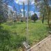 La zona «selvática» y vallada en el parque peñarandino de Los Jardines: el Ayuntamiento asegura que pertenece a la Junta