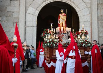 El multitudinario Santo Entierro regresó a Peñaranda tras la dura suspensión del año pasado que provocaron las incesantes lluvias