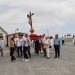 El Santo Cristo de la Calzada cruza la Nacional 501 para recorrer las calles de Ventosa del Río Almar entre la devoción popular