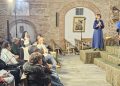 Aldeaseca de la Frontera cierra sus fiestas de San Isidro con la obra «Juan, el espíritu del amor» en la iglesia parroquial