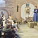 Aldeaseca de la Frontera cierra sus fiestas de San Isidro con la obra «Juan, el espíritu del amor» en la iglesia parroquial