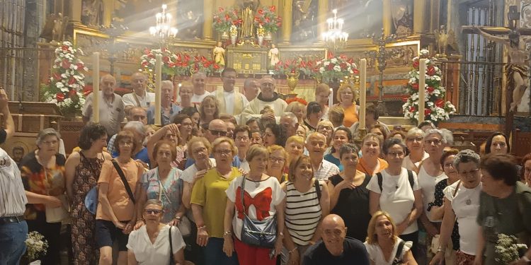 La Unidad Pastoral del párroco Wilton Araújo celebra el cierre del mes de María con una bonita peregrinación a Guadalupe