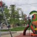 La Policía Local de Peñaranda precinta la nueva tirolina del parque Los Jardines hasta revisar y ajustar los tornillos de la barandilla