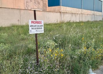 Peñaranda en Común exige el cumplimiento de la ordenanza de limpieza y mantenimiento de solares y «dejarse de tibiezas»