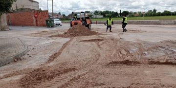 Villoria sufre las peores consecuencias de una gran tormenta que ha dejado anegada toda la red de desagües de la localidad