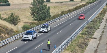 Un accidente de moto en la A-50, a su paso por Peñaranda, deja herida a su conductora, que ha sido trasladada al Hospital