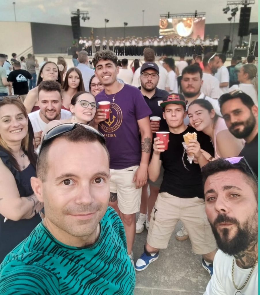 banda 21