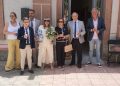 Manuel y Mónica celebran su boda en el Ayuntamiento de El Campo de Peñaranda y reciben las felicitaciones de todo el pueblo