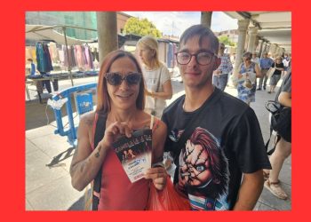Lourdes Pérez, la fan que ha conseguido la entrada número 0001 para el concierto de Camela en las fiestas de Peñaranda