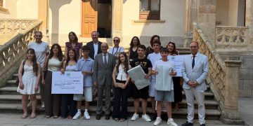 Alumnos del CEO Miguel Delibes, de Macotera, logran el primer premio en el X concurso de vídeos de educación tributaria