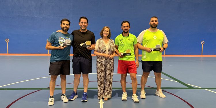 Peñaranda corona a los campeones del Trofeo Diputación de Salamanca de Frontenis en una vibrante jornada deportiva