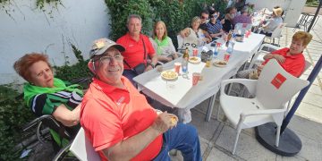 La II jornada de convivencia de asociaciones de la provincia reúne en Peñaranda a 150 participantes en un día plenamente veraniego