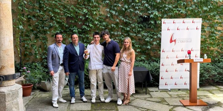 «Paroxismo» de Los Álamos Gastrolab gana el «Pincho de Oro» en el concurso Provincial de Pinchos de Salamanca y Provincia
