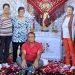 Santiago de la Puebla luce con orgullo el bello altar del Corpus que ha preparado un grupo de vecinos para la procesión