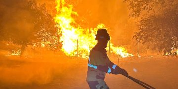 La Diputación de Salamanca envía hoy un segundo relevo de Bomberos para combatir los incendios en la provincia de Ávila