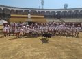El encierro de San Fermín también llega a Peñaranda: niños y niñas de los campamentos CID disfrutan en la plaza de La Florida