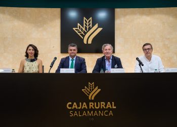 Caja Rural de Salamanca organiza el encuentro «Cerca de las estrellas» con Jesús Álvarez sobre periodismo, deporte y valores