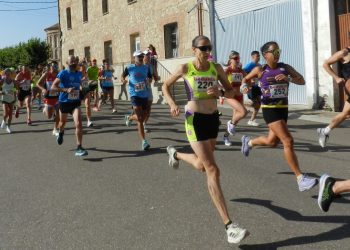 José Francisco Cordero y Pilar García ganan la XVII carrera popular «Mario García Romo» disputada en Villar de Gallimazo