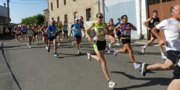 José Francisco Cordero y Pilar García ganan la XVII carrera popular «Mario García Romo» disputada en Villar de Gallimazo
