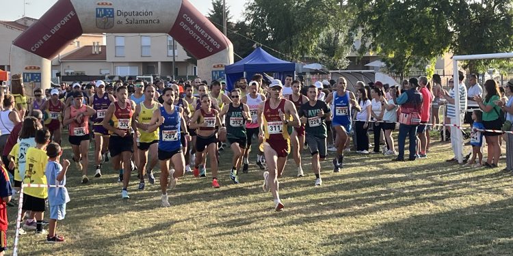 Daniel Ayuso y Verónica Sánchez ganan la prueba absoluta en la carrera popular de Villoruela que llega a su «mayoría de edad»