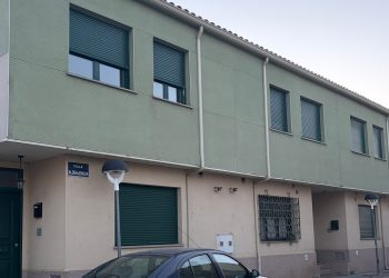 Crecen los problemas en los «pisos verdes» de Babilafuente y el pleno plantea crear una ordenanza municipal de convivencia