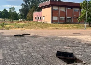 Nuevo robo de cobre, esta vez en el recinto del aeropuerto de Matacán que afecta a la escuela de pilotos y hangares cercanos