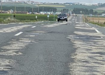 El PSOE pide reparar la SA-105 entre Peñaranda y el límite con Ávila tras meses sin avances en una obra que prometió la Junta