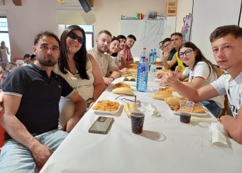 Mancera de Abajo reparte 400 raciones de arroz a la zamorana en la esperada comida popular de su última jornada festiva