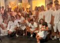 Miguel Alfayate y Kaki Sánchez celebran en Peñaranda sus Bodas de Oro con una fiesta ibicenca organizada por familia y amigos