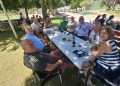 Palaciosrubios comparte una caldereta en el parque del Chiringuito como antesala a las fiestas patronales de las Nieves