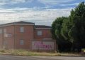 ¿Vandalismo o provocación?: El Ayuntamiento de Villoria denuncia la aparición de pintadas en una de las entradas a la localidad
