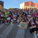 Villoruela vibra al ritmo de sus peñas y se emociona en la plaza con el pregón de la doctora e hija del pueblo Jenifer Lázaro