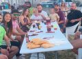 Villoruela comparte una gran parrillada en la zona de la ermita que da paso a un fin de semana que se espera multitudinario