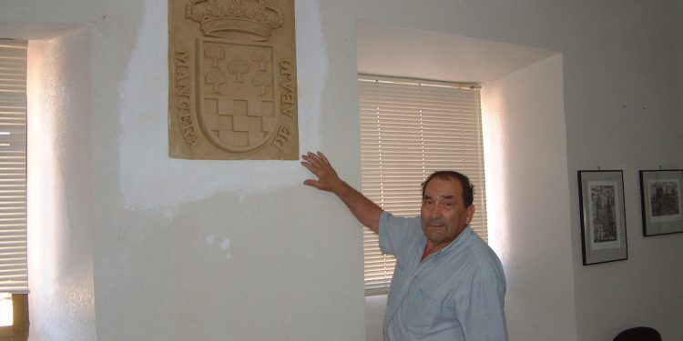 Mancera de Abajo despide a José Wenceslao Santos Martínez «Goyo» que fue alcalde de la localidad durante casi tres décadas