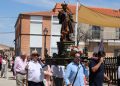 Cantaracillo desafía a las altas temperaturas y baila durante horas ante San Roque en el día grande de las fiestas patronales