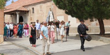 Cantaracillo vuelve a salir a la calle para acompañar a la Virgen de la Asunción y mostrarle la devoción popular en su día grande