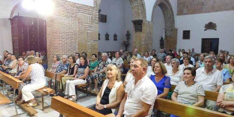 Paradinas, un pueblo en el camino de Teresa y San Juan de la Cruz que ahora revive su pasado en una gran representación teatral