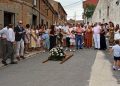 Aldeaseca de la Frontera vive su día grande con tradición religiosa, deporte y una noche por delante con la actuación de Raúl Palomo
