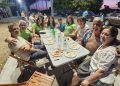 Babilafuente comparte una multitudinaria parrillada popular en un fin de fiestas que cerrará la verbena del Combo Dominicano