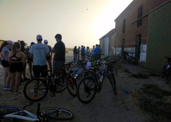 Pedaleando desde El Campo de Peñaranda hasta el azud de Riolobos: otro éxito que se suma al programa del Verano Cultural