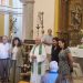 San Roque tiene ya nuevos mayordomos en Cantaracillo: Adrián Romero y Mercedes Gutiérrez reciben las varas de su cargo