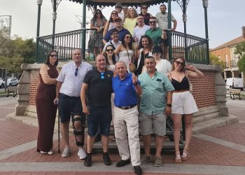 Peñaranda acoge el primer encuentro de los primos Fiallegas «los churreros» en una esperada y animada jornada de confraternidad