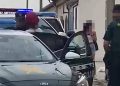 La presión vecinal gana en Garcihernández y los okupas abandonan la vivienda en medio de un gran despliegue policial