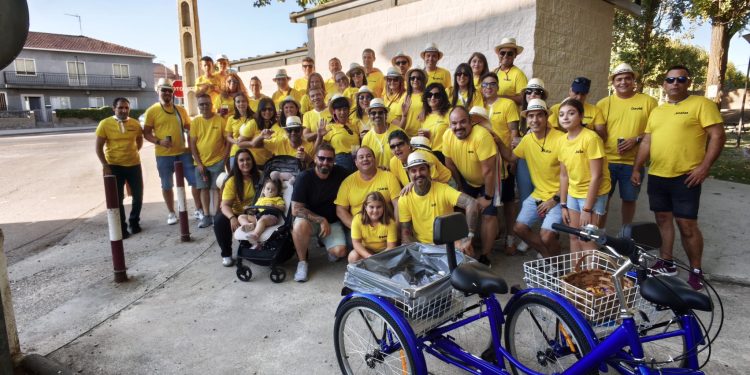 Los Quint@s del 81 se reencuentran en Villoria para vivir un fin de semana de fiesta de día y de noche, recuerdos y mucha diversión