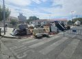 Operarios municipales de Peñaranda retiran cientos de kilos de muebles y electrodomésticos en la zona de las carpas de peñas