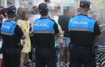La Policía Local de Peñaranda detiene a un joven de 27 años en las carpas por quebrantar la orden de alejamiento de su ex pareja