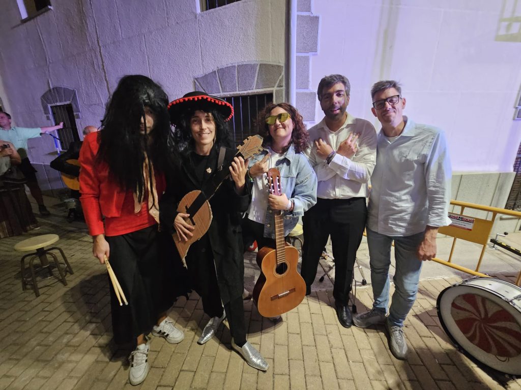 playback 12