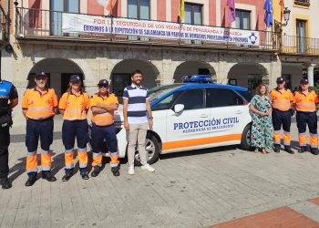 El Ayuntamiento de Peñaranda reacondiciona un coche para Protección Civil, un agrupación que sumará dos nuevos miembros