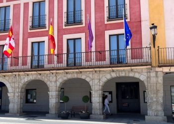 El PP de Peñaranda denuncia que el Ayuntamiento no ha realizado en 15 años las inspecciones obligatorias en sus edificios